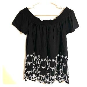 Old Navy Off- Shoulder top